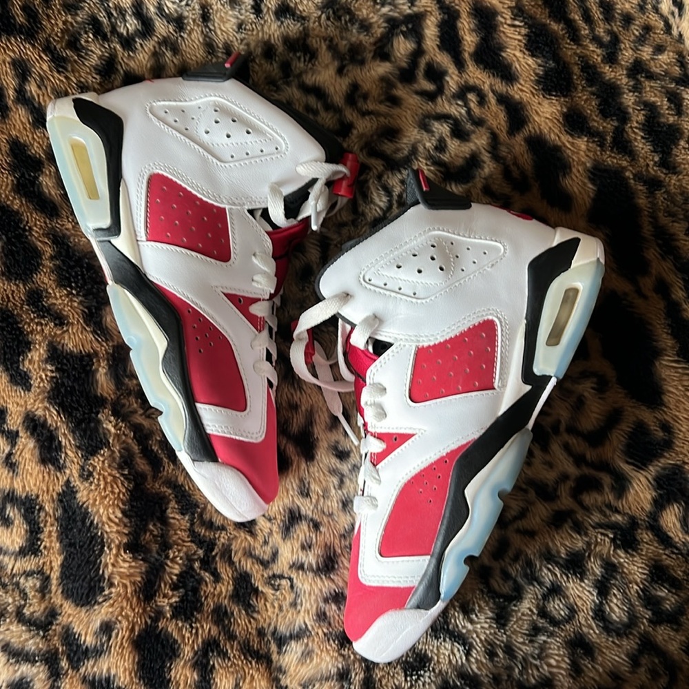 Nike Air Jordan 6 Retro Carmine - Picture 3 of 8